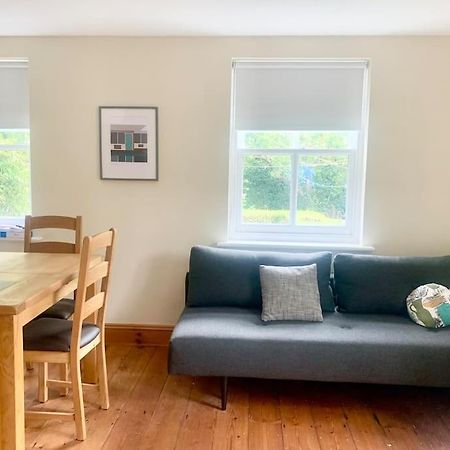Delightful Ely House Bright And Warm With Cathedral View Apartment Exterior photo